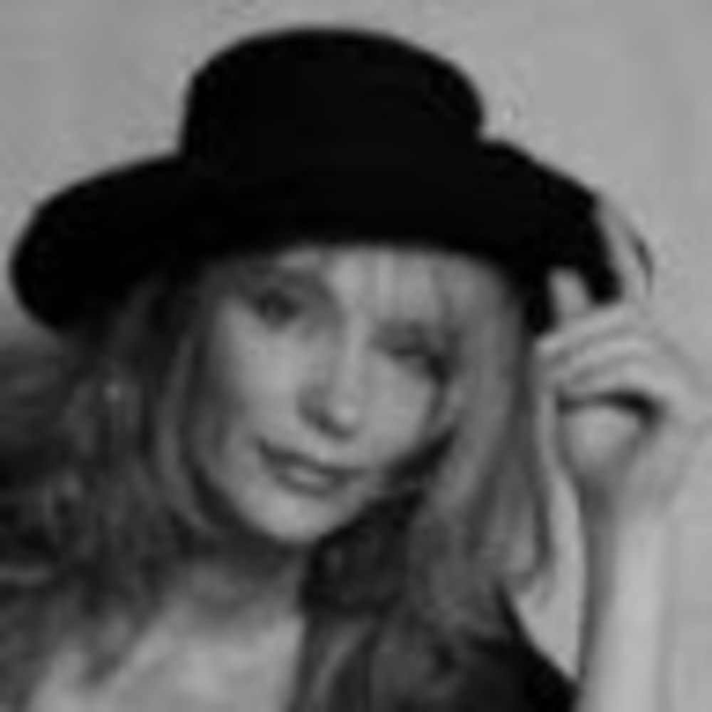 Meet your Posher, Joni